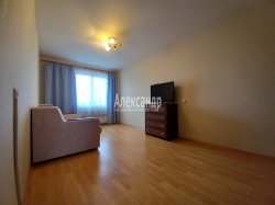 3-комнатная квартира (80м2) на продажу по адресу Бухарестская ул., 156— фото 17 из 29