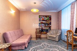 4-комнатная квартира (116м2) на продажу по адресу Садовая ул., 49— фото 20 из 29