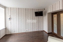 2-комнатная квартира (65м2) на продажу по адресу Дунайский просп., 5— фото 16 из 29