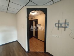 1-комнатная квартира (31м2) на продажу по адресу Металлострой пос., Полевая ул., 2/30— фото 6 из 13