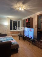 3-комнатная квартира (114м2) на продажу по адресу Белградская ул., 52— фото 6 из 25