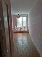3-комнатная квартира (56м2) на продажу по адресу Любань пос., Мельникова просп., 9— фото 3 из 13