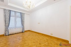 3-комнатная квартира (193м2) на продажу по адресу Депутатская ул., 26— фото 11 из 38