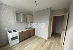 1-комнатная квартира (37м2) на продажу по адресу Шушары пос., Московское шос., 258— фото 2 из 10