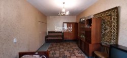 1-комнатная квартира (33м2) на продажу по адресу Композиторов ул., 11— фото 4 из 32