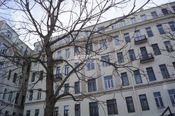 Комната в 10-комнатной квартире (325м2) на продажу по адресу Таврическая ул., 45— фото 17 из 30