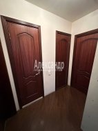 3-комнатная квартира (70м2) на продажу по адресу Малая Бухарестская ул., 9— фото 28 из 37