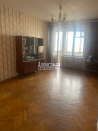 1-комнатная квартира (45м2) на продажу по адресу Наличная ул., 15— фото 3 из 19