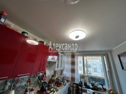2-комнатная квартира (74м2) на продажу по адресу Гаванская ул., 19— фото 6 из 22