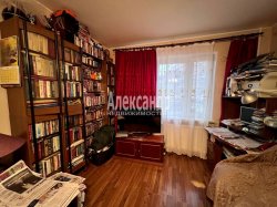 2-комнатная квартира (52м2) на продажу по адресу Маршала Новикова ул., 10— фото 5 из 18