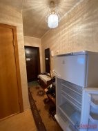 2-комнатная квартира (44м2) на продажу по адресу Кузнечное пос., Приозерское шос., 11— фото 9 из 26
