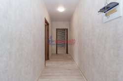 2-комнатная квартира (60м2) на продажу по адресу Мурино г., Петровский бул., 5— фото 4 из 18