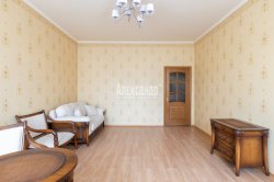 2-комнатная квартира (65м2) на продажу по адресу Серпуховская ул., 34— фото 9 из 26