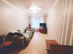 2 комнаты в 3-комнатной квартире (60м2) на продажу по адресу Генерала Симоняка ул., 1— фото 2 из 11