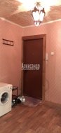 Комната в 3-комнатной квартире (62м2) на продажу по адресу Красное Село г., Нарвская ул., 8— фото 9 из 25
