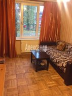 2 комнаты в 4-комнатной квартире (70м2) на продажу по адресу Суздальский просп., 93— фото 2 из 14