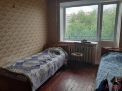 2-комнатная квартира (48м2) на продажу по адресу Волхов г., Авиационная ул., 40— фото 2 из 15