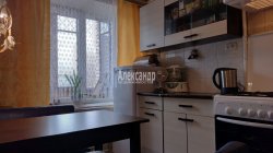 1-комнатная квартира (33м2) на продажу по адресу Новоизмайловский просп., 46— фото 3 из 24
