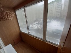 3-комнатная квартира (80м2) на продажу по адресу Бухарестская ул., 156— фото 23 из 29