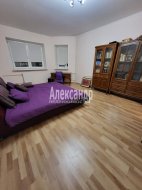 2-комнатная квартира (63м2) на продажу по адресу Симонова ул., 4— фото 23 из 26
