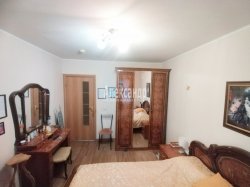 3-комнатная квартира (72м2) на продажу по адресу Бадаева ул., 8— фото 12 из 35