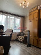 1-комнатная квартира (29м2) на продажу по адресу Художников пр., 27— фото 2 из 11