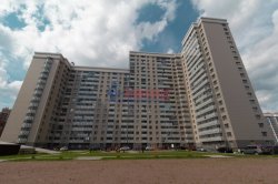 2-комнатная квартира (60м2) на продажу по адресу Мурино г., Петровский бул., 5— фото 17 из 19