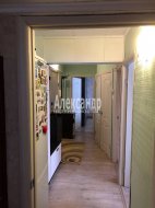 4-комнатная квартира (70м2) на продажу по адресу Руставели ул., 16— фото 6 из 14
