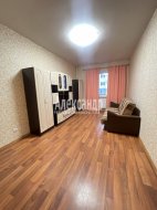 2-комнатная квартира (56м2) на продажу по адресу Старая дер., Школьный пер., 3— фото 3 из 15