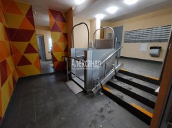 1-комнатная квартира (35м2) на продажу по адресу Дунайский просп., 14— фото 11 из 18