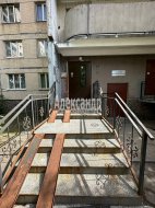 3-комнатная квартира (70м2) на продажу по адресу Малая Бухарестская ул., 9— фото 36 из 37