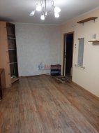 Комната в 3-комнатной квартире (61м2) на продажу по адресу Сиреневый бул., 8— фото 5 из 14