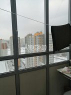 2-комнатная квартира (51м2) на продажу по адресу Васнецовский просп., 22— фото 3 из 11