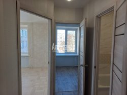 1-комнатная квартира (33м2) на продажу по адресу Кузнечное пос., Юбилейная ул., 2— фото 8 из 14