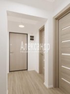 2-комнатная квартира (50м2) на продажу по адресу Лидии Зверевой ул., 5— фото 3 из 8