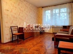 1-комнатная квартира (30м2) на продажу по адресу Выборг г., Ленинградское шос., 18— фото 4 из 15