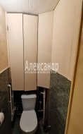 4-комнатная квартира (90м2) на продажу по адресу Долгоозерная ул., 7— фото 12 из 14