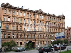 2-комнатная квартира (69м2) на продажу по адресу Комиссара Смирнова ул., 7— фото 11 из 22