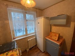 2-комнатная квартира (45м2) на продажу по адресу Рощино пос., Садовый пер., 7— фото 2 из 15