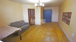 1-комнатная квартира (36м2) на продажу по адресу Софийская ул., 29— фото 3 из 11