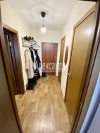 1-комнатная квартира (35м2) на продажу по адресу Дунайский просп., 14— фото 9 из 13