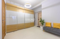 3-комнатная квартира (87м2) на продажу по адресу Пушкин г., Ленинградская ул., 46— фото 17 из 23