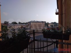 Комната в 6-комнатной квартире (163м2) на продажу по адресу Садовая ул., 129— фото 6 из 14