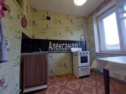 1-комнатная квартира (30м2) на продажу по адресу Глажево пос., 4— фото 5 из 10