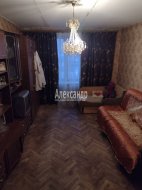 2-комнатная квартира (47м2) на продажу по адресу Пограничника Гарькавого ул., 34— фото 2 из 4