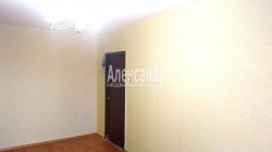 Комната в 3-комнатной квартире (60м2) на продажу по адресу Руднева ул., 3— фото 5 из 19