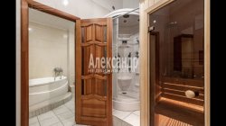 4-комнатная квартира (144м2) на продажу по адресу Рылеева ул., 3— фото 7 из 15
