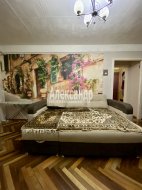 3-комнатная квартира (56м2) на продажу по адресу Новоизмайловский просп., 21— фото 2 из 25