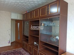 2-комнатная квартира (42м2) на продажу по адресу Глебычево пос., Офицерская ул., 8— фото 4 из 18