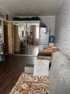 Комната в 2-комнатной квартире (48м2) на продажу по адресу Малое Карлино дер., 16б— фото 3 из 12
